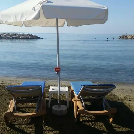 2 Bedroom Sea View *